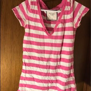 Abercrombie and fitch t-shirt